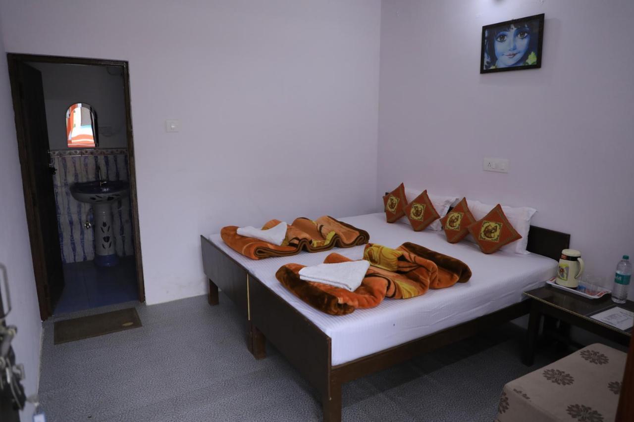 Rigveda Resort Barkot エクステリア 写真